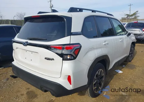 2025 Subaru Forester Premium из США, поврежденный, VIN JF2SLDDC8SH591485